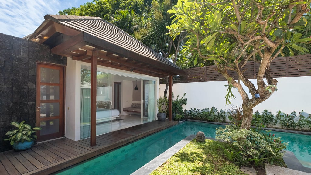 Villa Sanook: Swimming pool