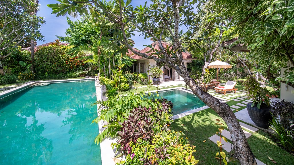 Villa Senang in Seminyak, Bali - 4 bedrooms - Best Price Guarantee