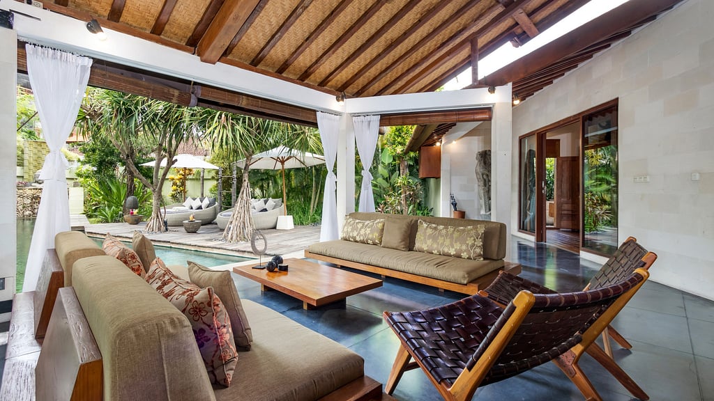 Villa Shantika: Woonkamer 1