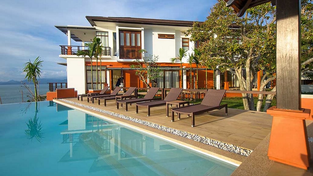 Six Hills Villa