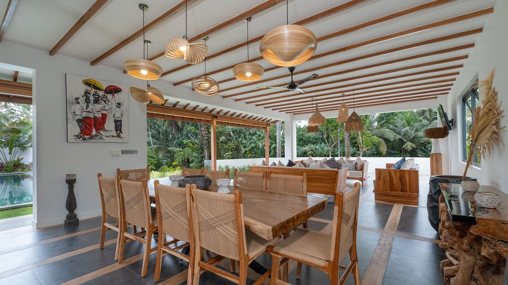 Villa Suka Sawah: Dining area