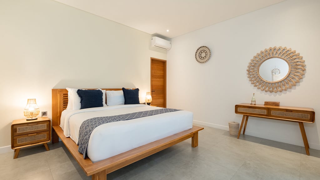 Villa Suka Sawah: Bedroom 1