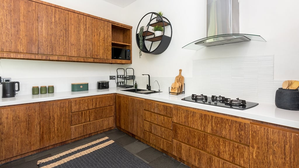 Villa Suvitha: Kitchen