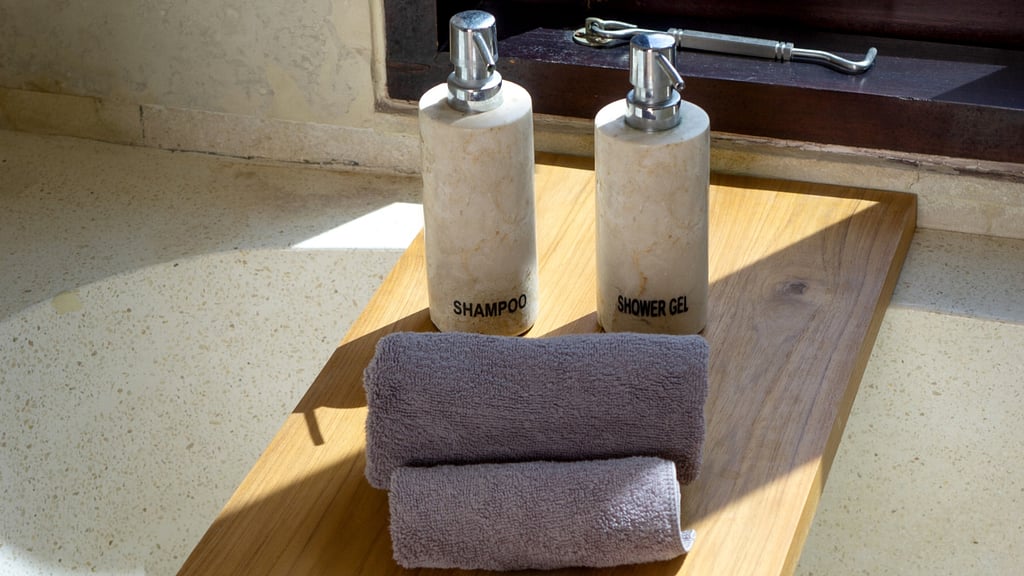 Villa Suvitha: Others