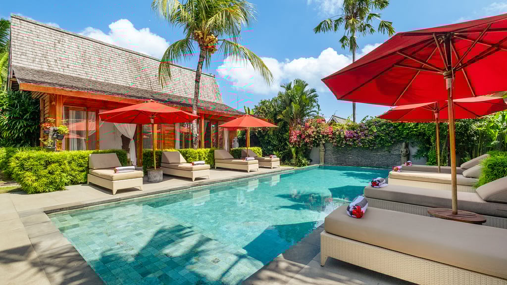 Villa Taramille: Swimming pool