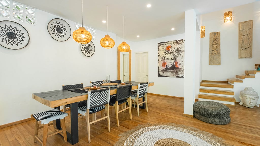 Villa Umara: Dining area