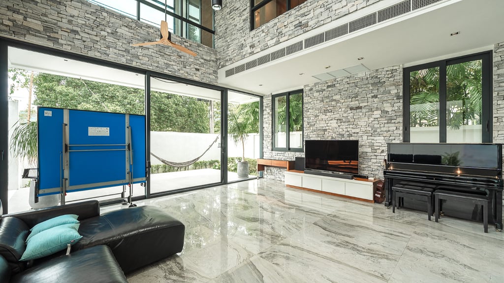 Villa V158 Tennis Court