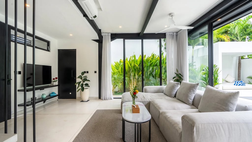 Villa Vantage 8