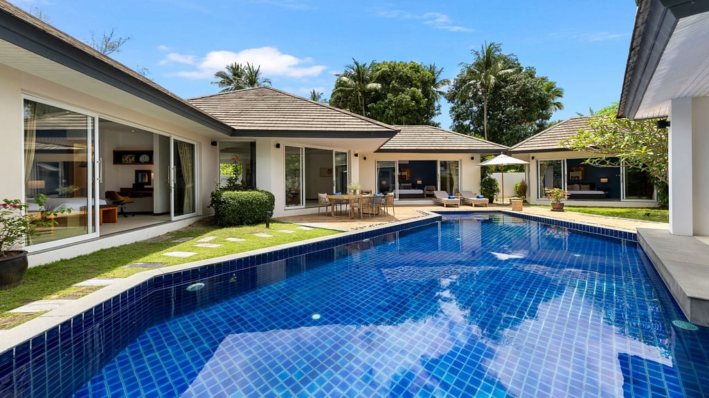 Villa Velaya Blue