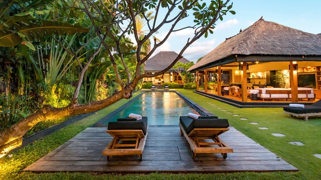 Villa Wolfe: Swimming pool