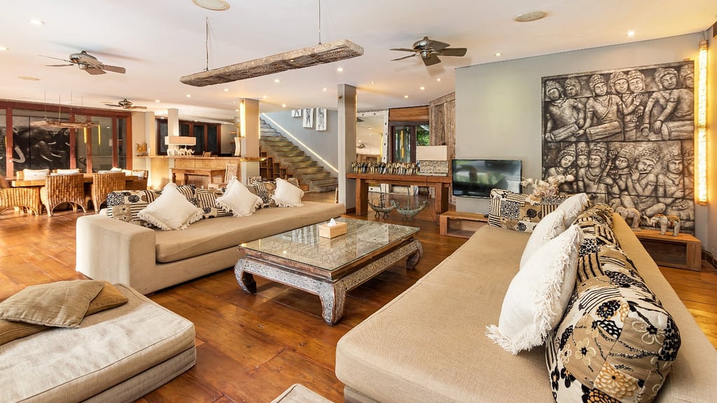 Villa Yoga: Living room 1