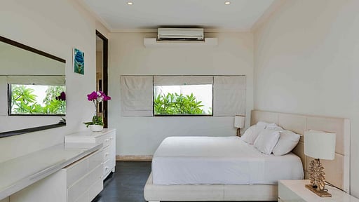 Villa Cara Bedroom 5