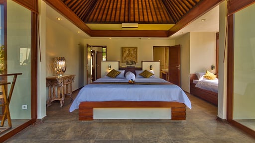 Relax Bali Residence Bedroom 1