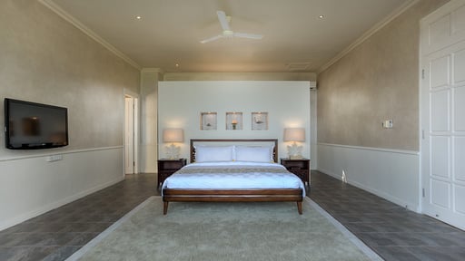 Villa Karang Dua Bedroom 1