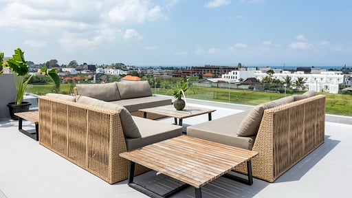 Artha Hachi Villa Rooftop lounge
