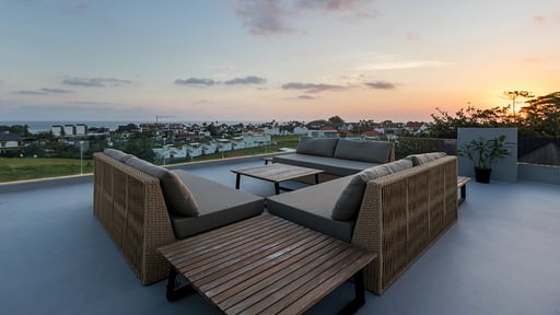 Artha Hachi Villa Rooftop lounge