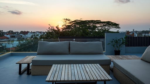 Artha Hachi Villa Rooftop lounge