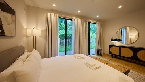 Awayuki Ginto Village Bedroom 1