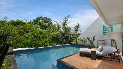 Ayona Villa Canggu Sky One Swimming pool