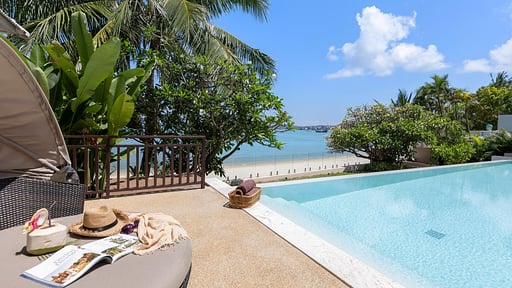 Bacaya Villa Swimming pool