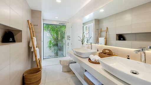 Bacaya Villa Bedroom 1