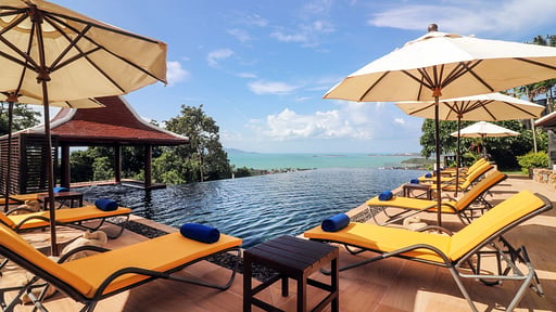 Ban Kinaree Piscina