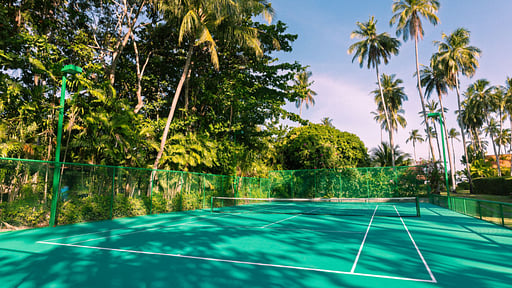 Ban Sairee Tennis court