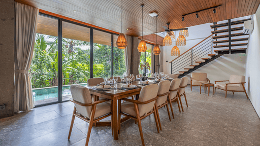 Basic House Dining area