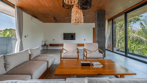 Basic House Living room