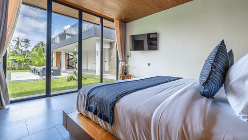 Basic House Bedroom 4