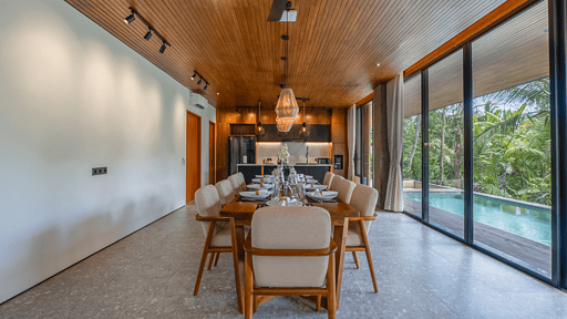 Basic House Dining area