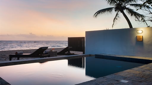 Blue Parrot Beach Villa Swimming pool