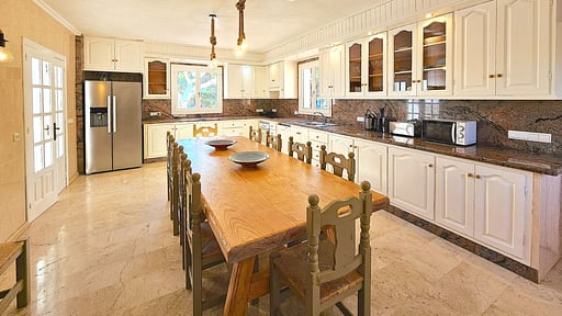 Can Amanaya Kitchen