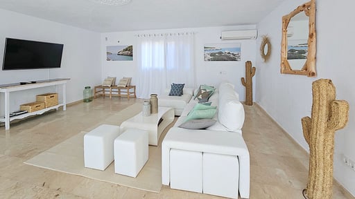 Can Amanaya Living room