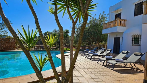Can Amanaya Swimming pool