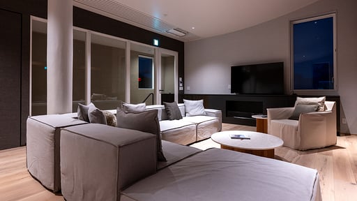 Chalet Haru Salon