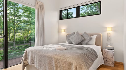 Chalet KOI Bedroom 1