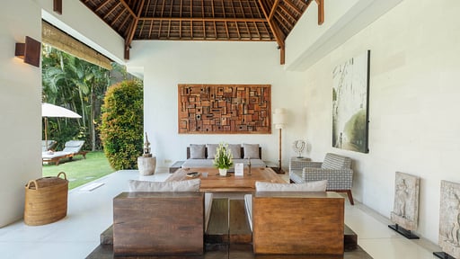 Chocolat Villas Living room 2