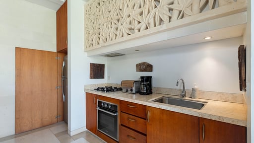 Chocolat Villas Kitchen 2