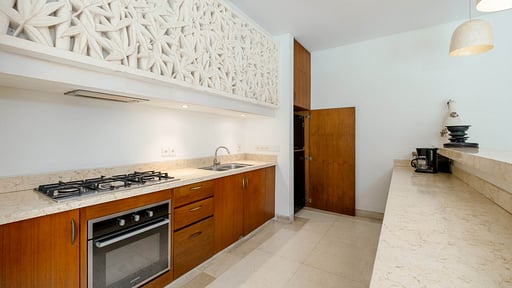 Chocolat Villas Kitchen 1