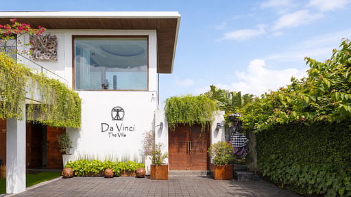 Da Vinci Villa Parking areas