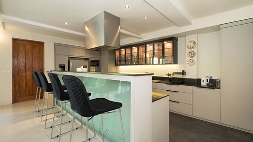 Da Vinci Villa Kitchen 1