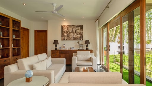 Da Vinci Villa Living room 2