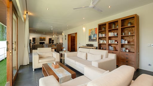 Da Vinci Villa Living room 2