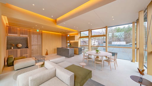 E+ Chalet Living room