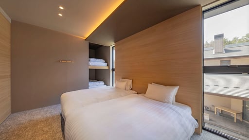 E+ Chalet Bedroom 2