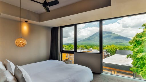 Haven Niseko Four Bedroom Suite Schlafzimmer 2