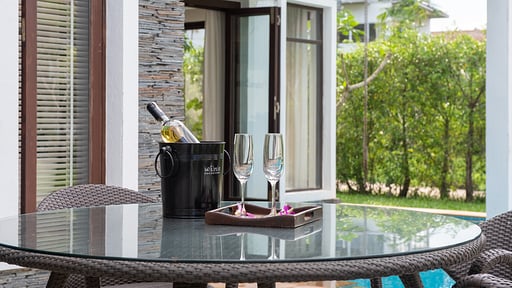 Heliconia Pool Villa Swimming pool