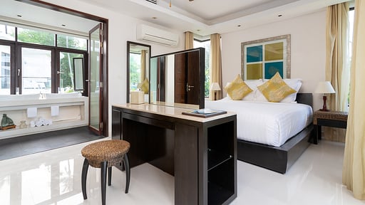 Heliconia Pool Villa Bedroom 1