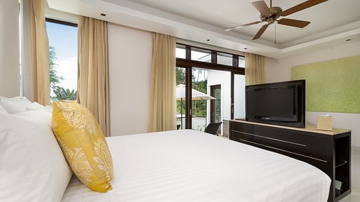 Heliconia Pool Villa Bedroom 1
